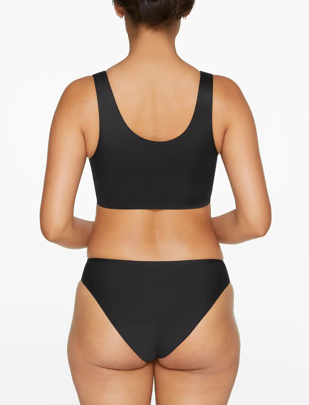 24/7® Classic Smoothing Scoop Wireless Bra