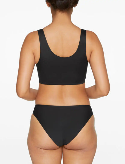 24/7® Classic Smoothing Scoop Wireless Bra