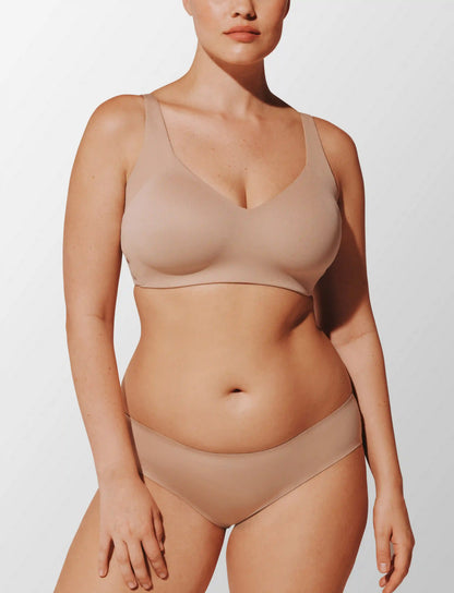 ComfortStretch Smoothing Wireless Bra