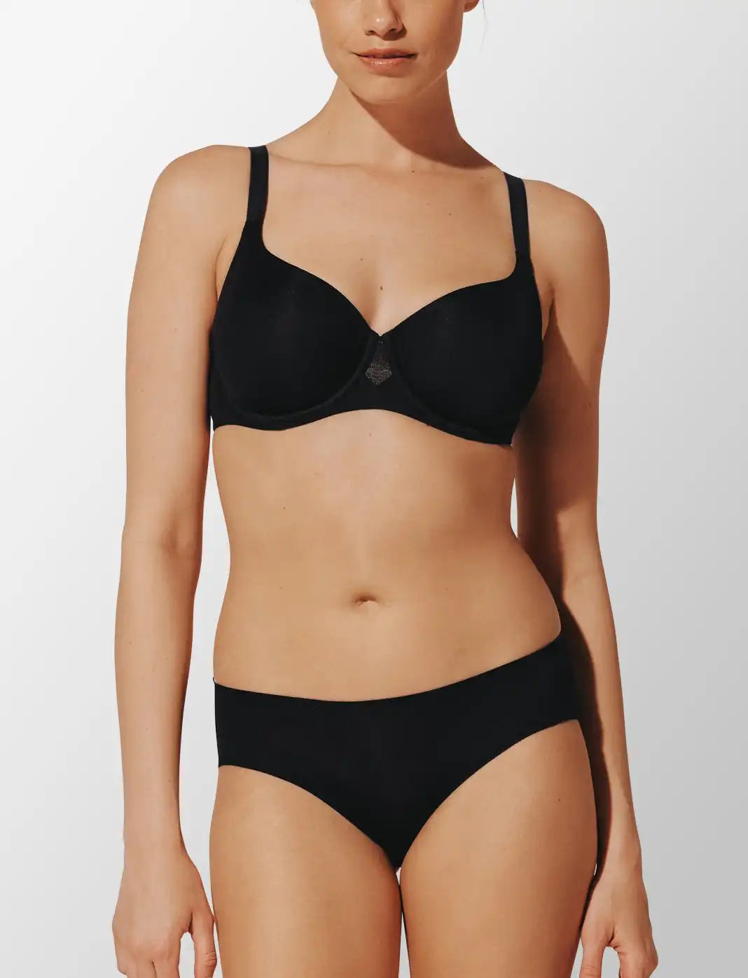 Thermoregulating TempSync™ T-Shirt Bra