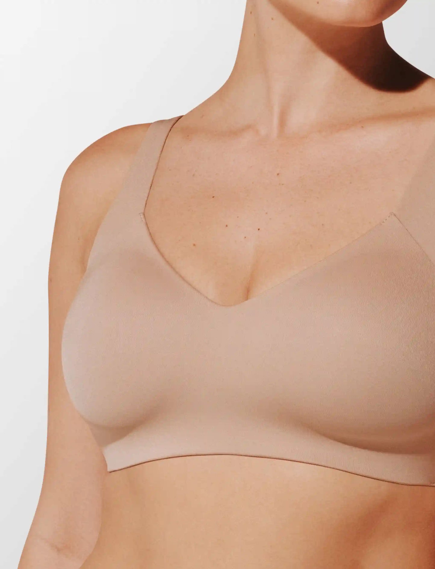 ComfortStretch Smoothing Wireless Bra