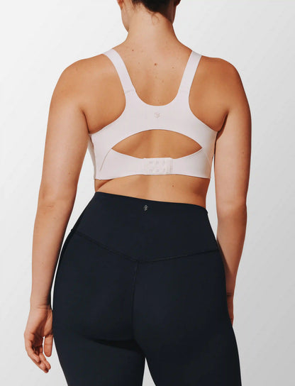 Thermoregulating TempSync™ Adjustable Sports Bra